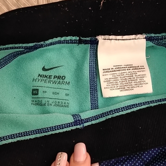 Workout pants - Picture 2 of 3